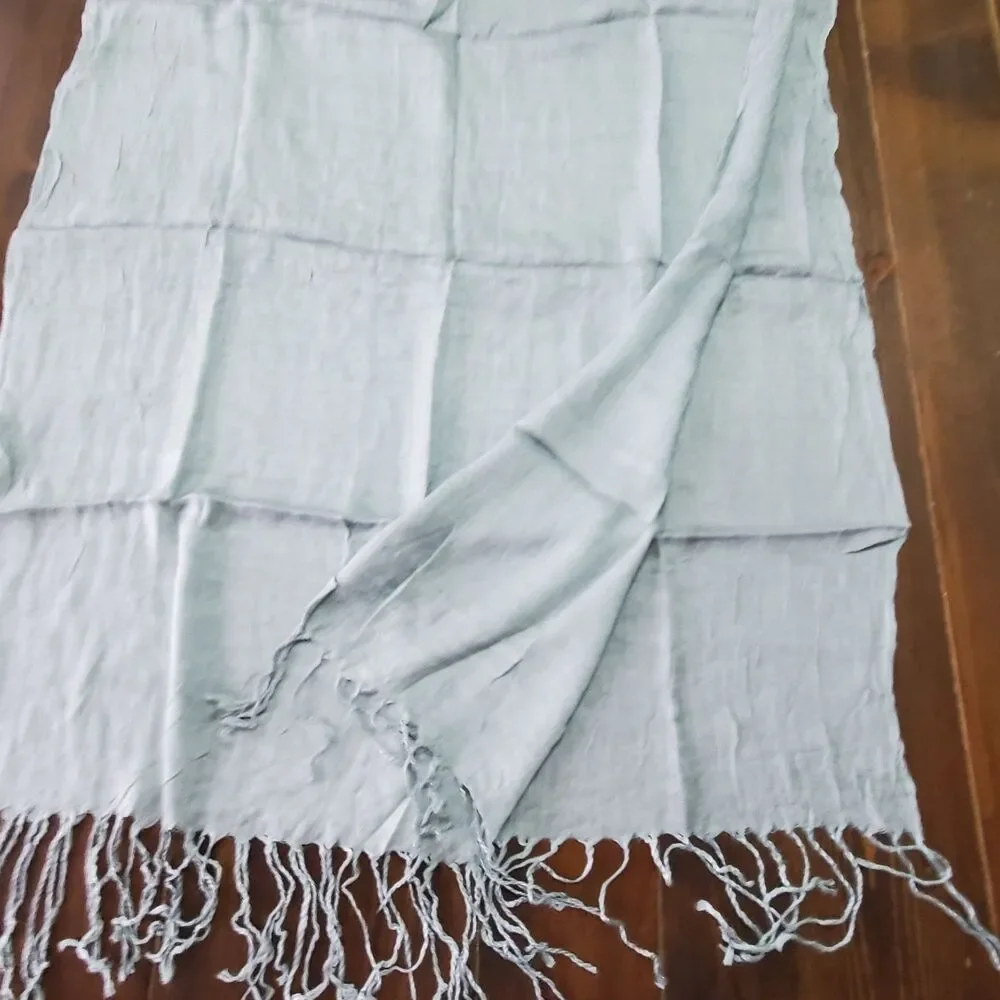 Altare Pashmina Scarf Shawl Wrap Solid Light Gray Lightweight Fringe 22x70